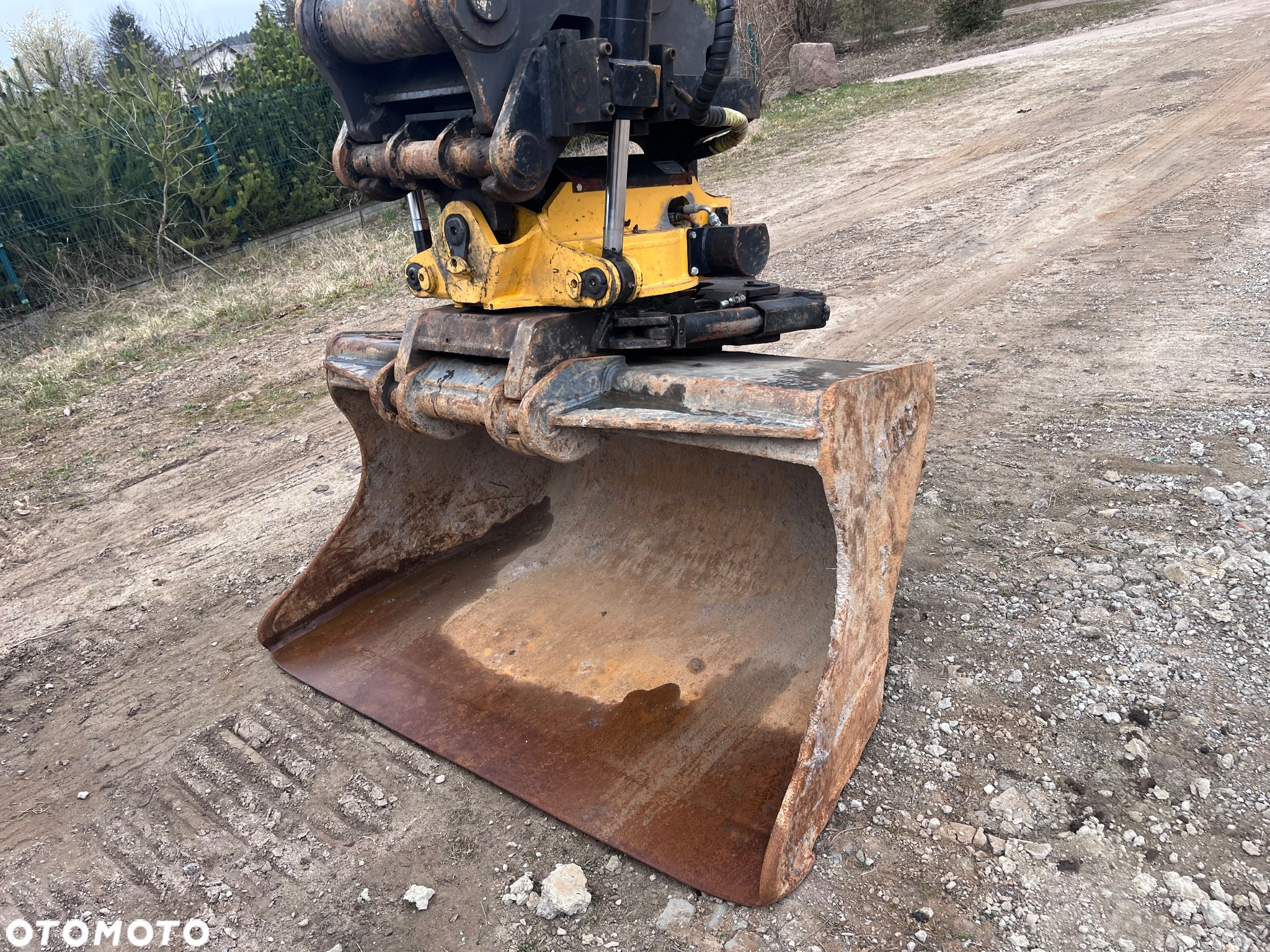 Volvo EC250EL - 16