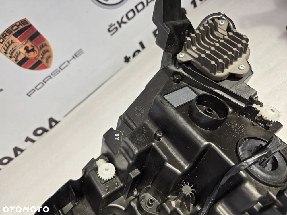 MG 5 MG5 II 2EV 20- PRAWY FULL LED SAIC LIGHT TECHNOLOGY NIEBIESKA PRAWA LAMPA PRZEDNIA PRZÓD , NR AUKCJI LPP210 - 22