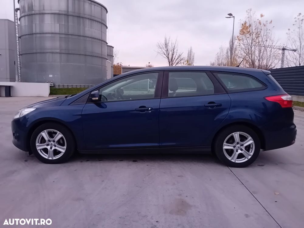 Ford Focus Turnier 1.6 TDCi DPF Start-Stopp-System Business - 21