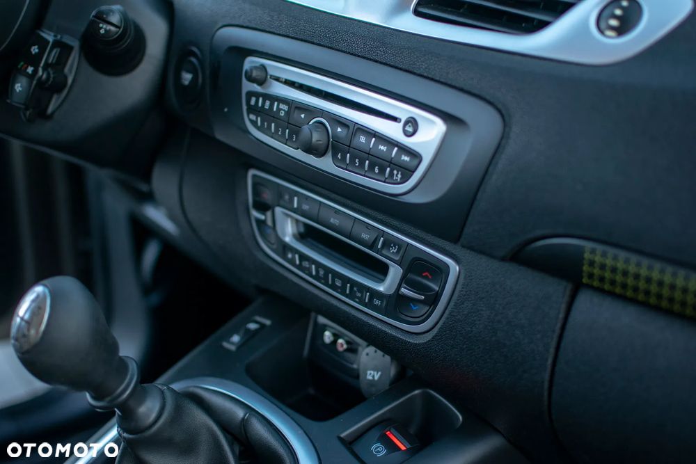 Renault Scenic - 40