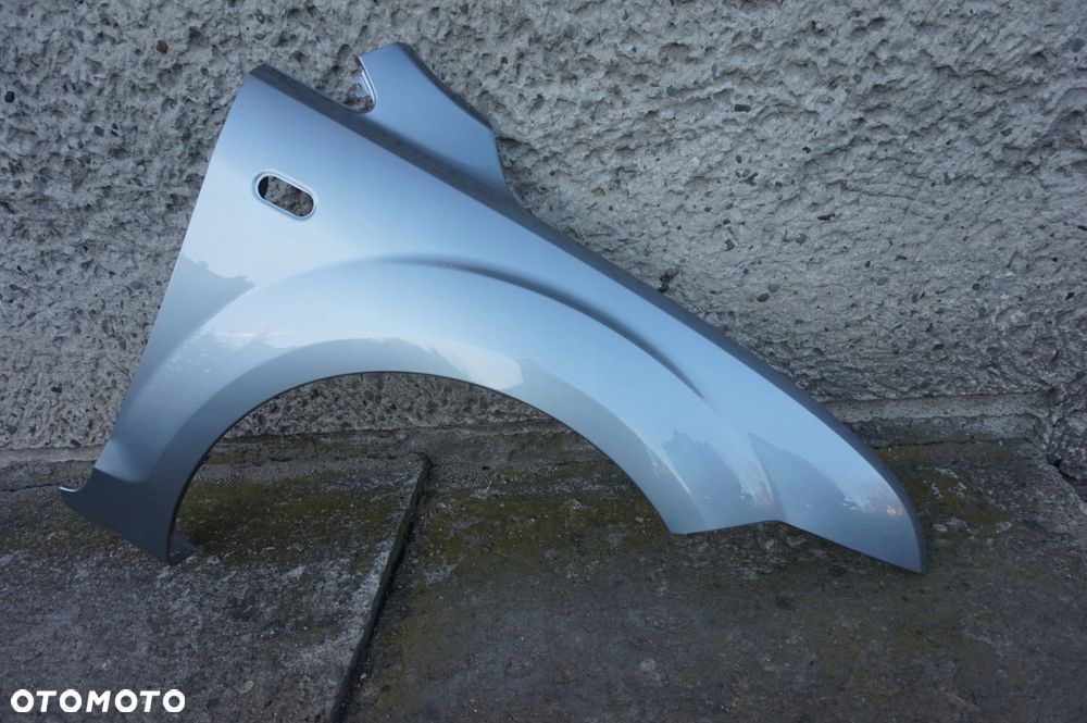 BŁOTNIK PRAWY FORD FOCUS II MK2 D1 04/08r - 1