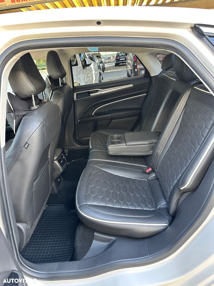 Ford Mondeo 2.0 - 12