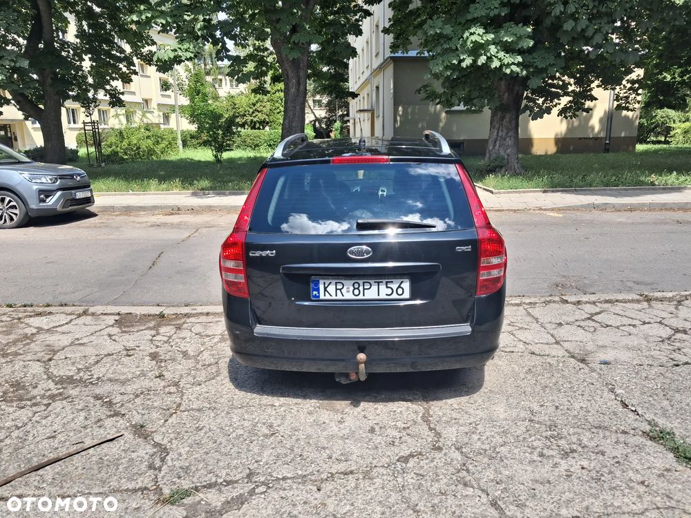 Kia Ceed - 5