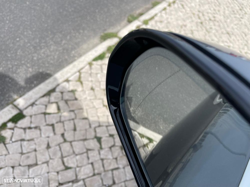 Mercedes-Benz E 300 d AMG Line 7L - 13