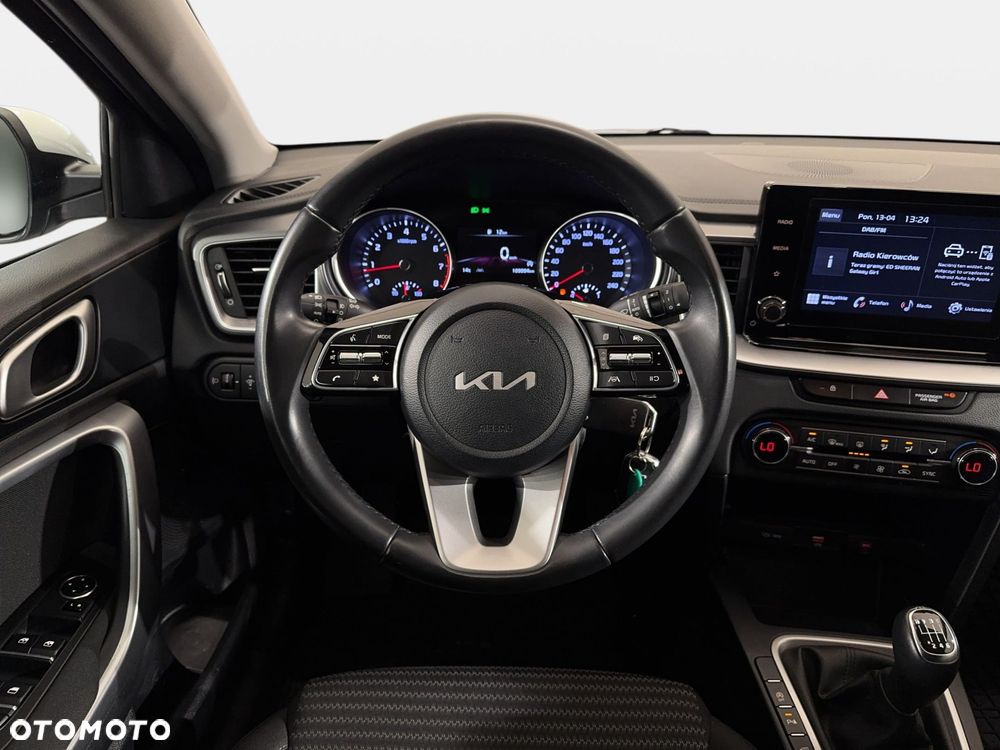 Kia Ceed - 17