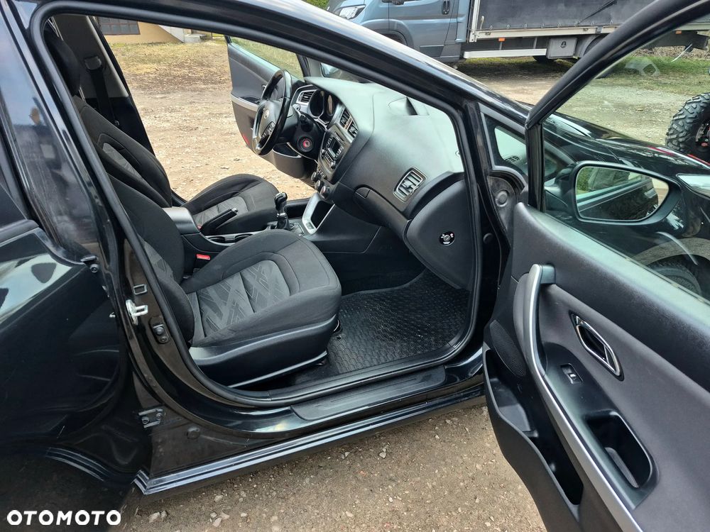 Kia Ceed ver-1-4-cvvt-dream--team-edition - 18