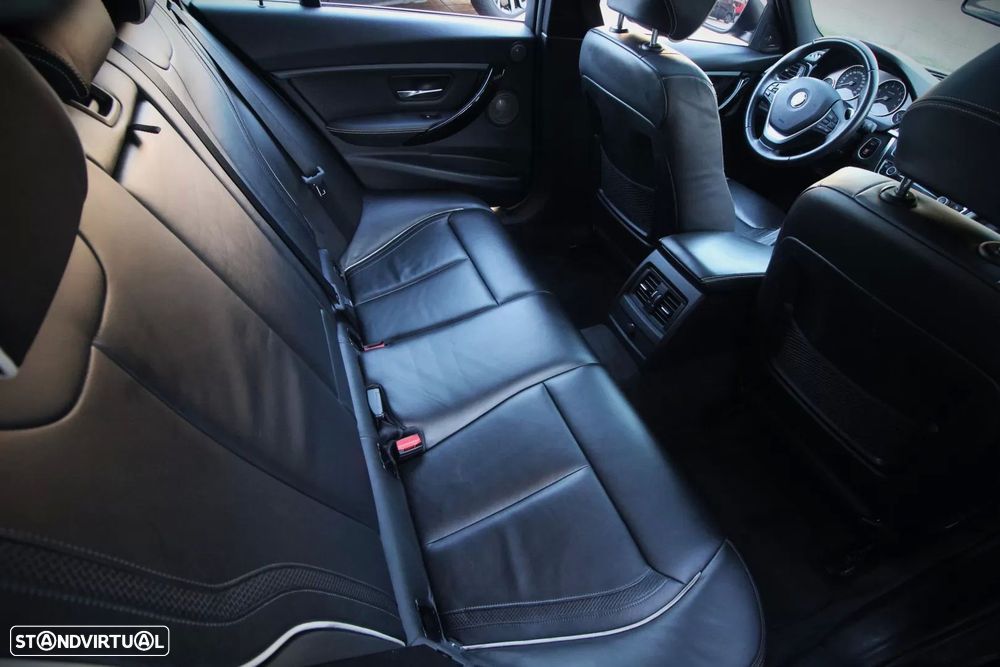 BMW 335 i xDrive L.Mod.Auto - 27