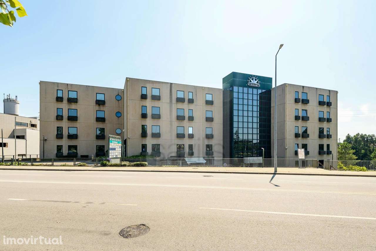 Escritório Via Norte - Grande imagem: 2/32