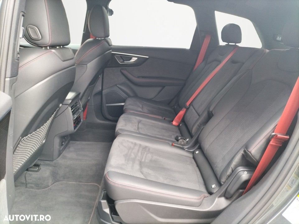 Audi Q7 - 11