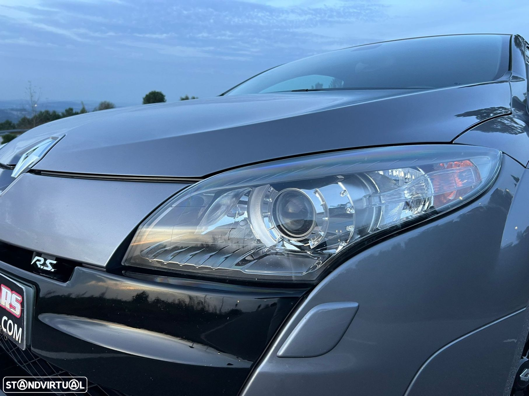 Renault Mégane Coupe 2.0 T 16V RS - 16