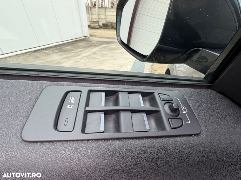 Land Rover Discovery Sport 2.0 l TD4 HSE Aut. - 15