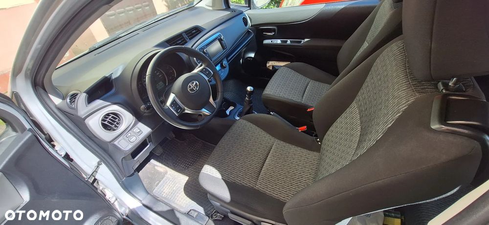 Toyota Yaris 1.33 Luna - 5
