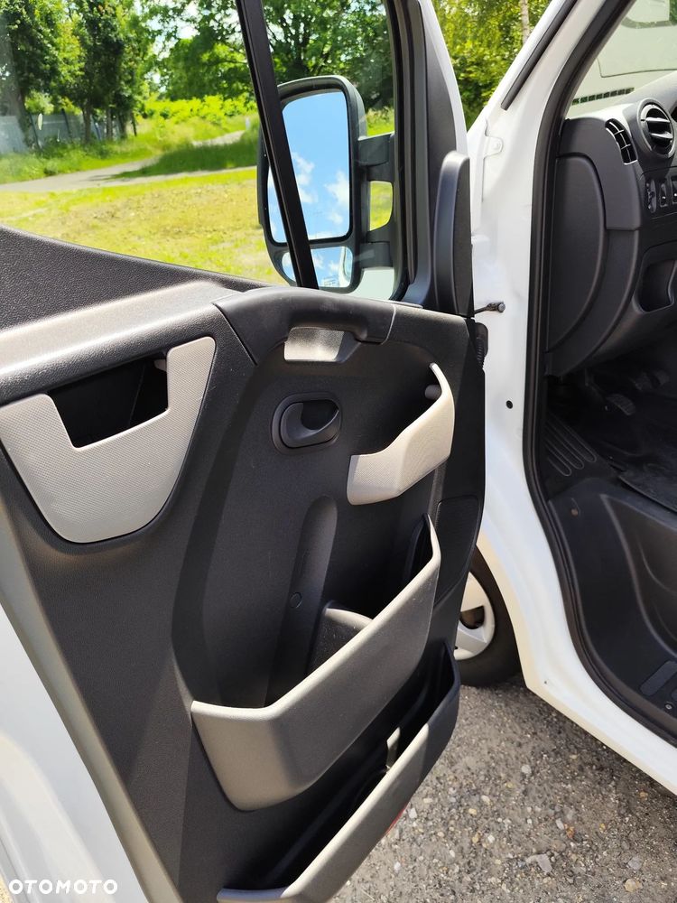 Renault Master - 15