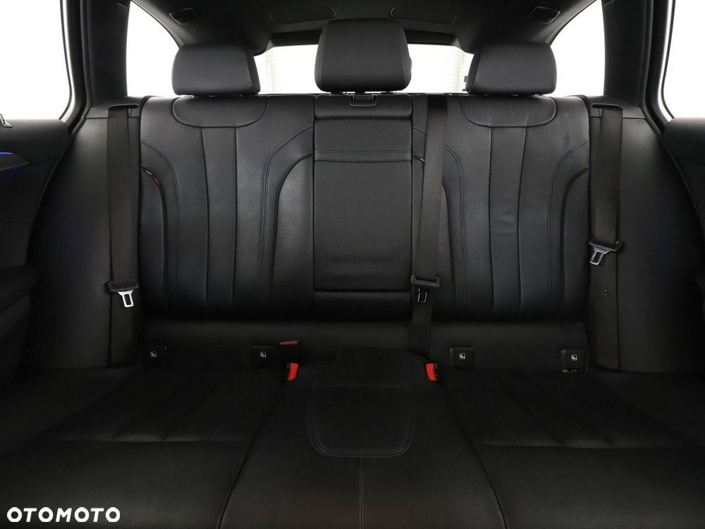 BMW Seria 5 520d xDrive mHEV M Sport sport - 19
