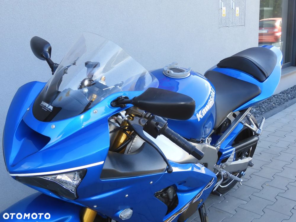 Kawasaki ZX - 27