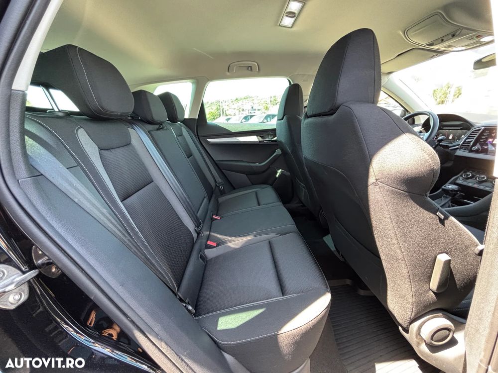 Skoda Karoq 2.0 TDI 4X4 DSG Ambition - 9