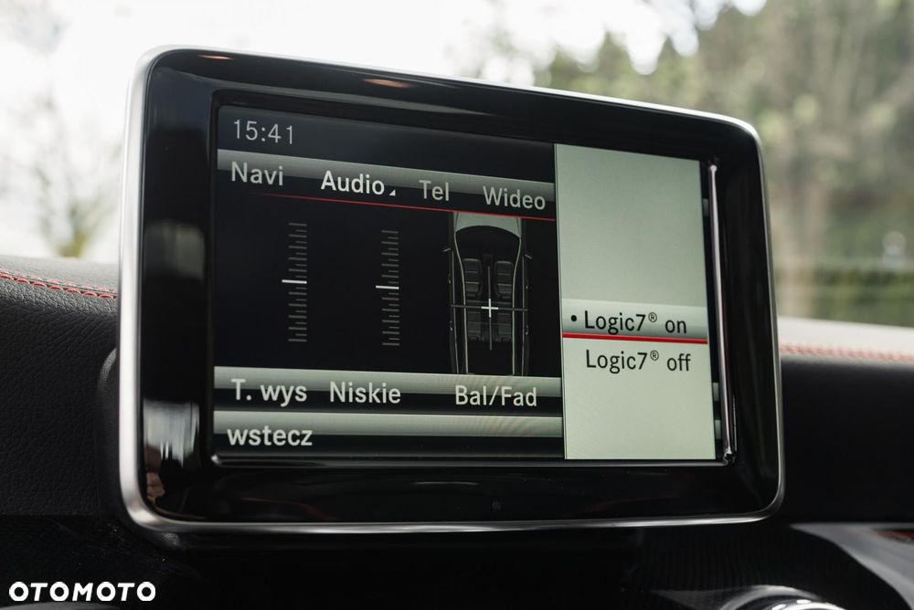 Mercedes-Benz GLA 45 AMG 4-Matic Edition 1 - 21