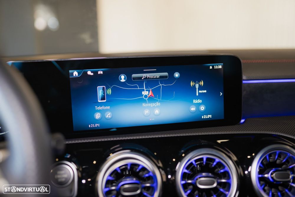 Mercedes-Benz CLA 250 e Shooting Brake AMG Line - 34