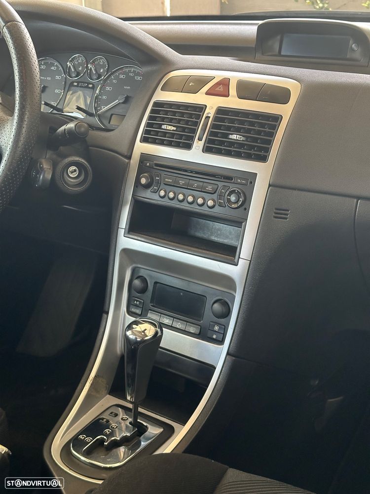 Peugeot 307 1.6 Executive Auto. - 16