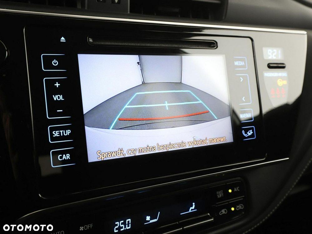 Toyota Auris 1.8 VVT-i Automatik Team Deutschland - 25