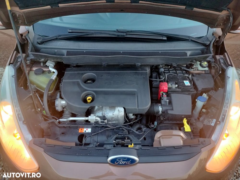 Ford B-Max 1.6 TDCi Titanium - 17