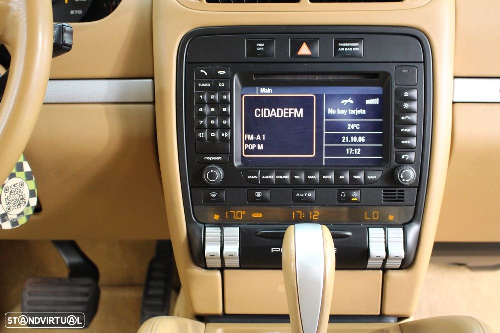 Porsche Cayenne Tiptronic - 34
