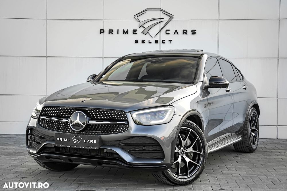 Mercedes-Benz GLC 300 e 4Matic 9G-TRONIC AMG Line - 24