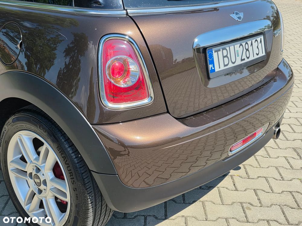 MINI Cooper Standard - 16
