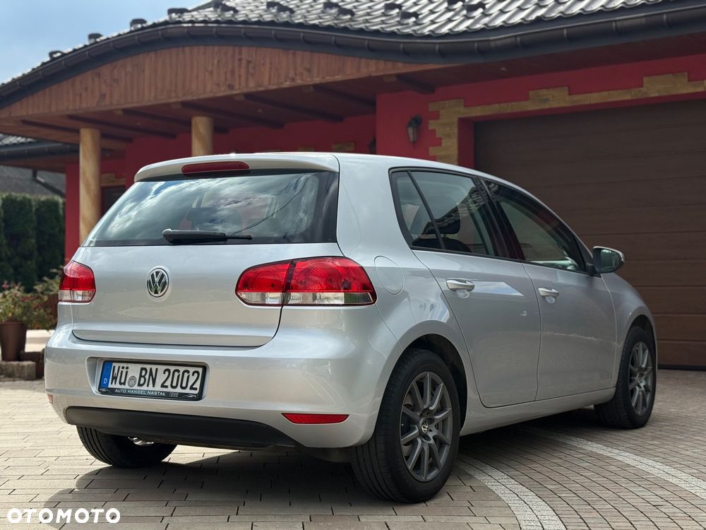 Volkswagen Golf 1.6 DSG Trendline - 11
