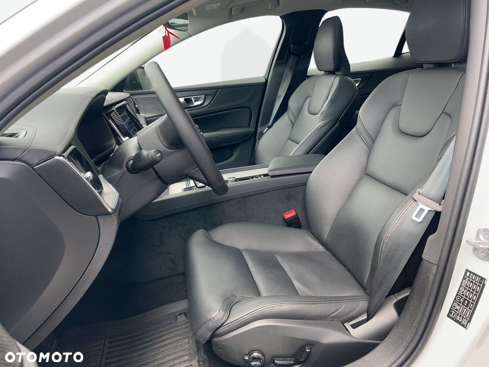 Volvo S60 B5 B AWD Ultimate Dark - 9