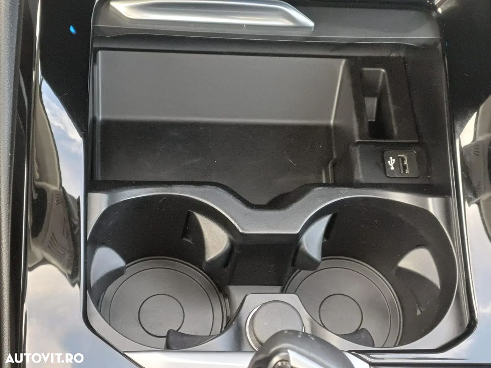 BMW X3 xDrive30e AT PHEV - 26