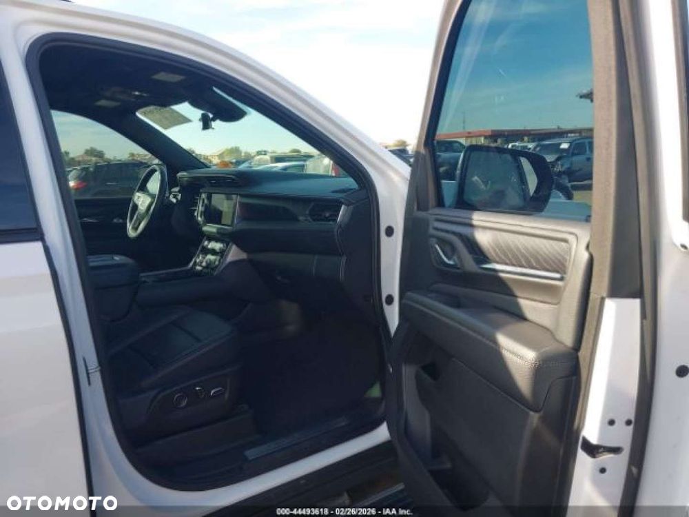GMC Yukon - 9