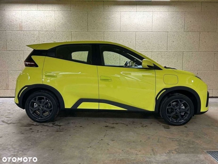 BYD Dolphin Surf - 3