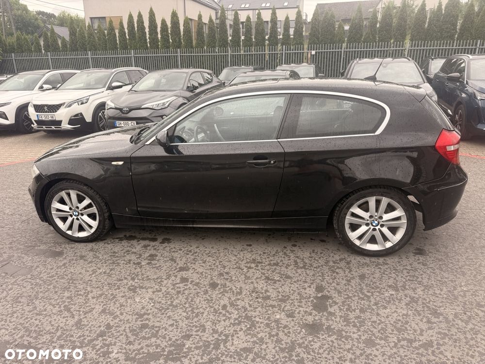 BMW Seria 1 123d - 1