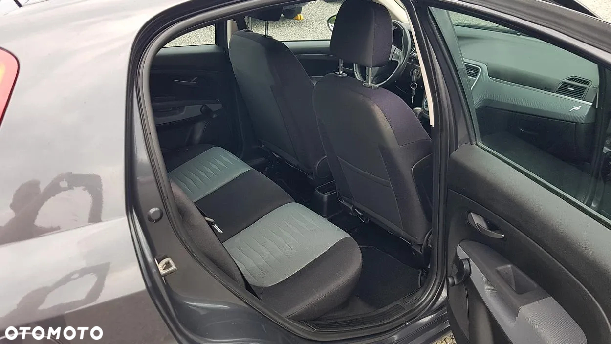 Fiat Grande Punto 1.2 8V Active - 32