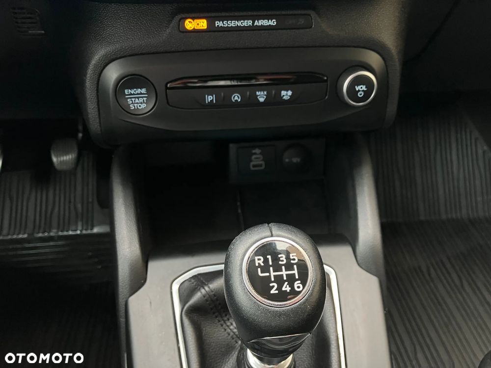 Ford Focus 1.5 EcoBlue SCR Connected - 34