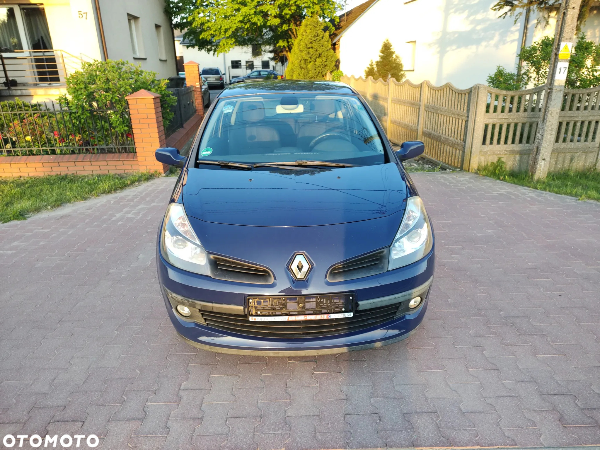 Renault Clio 1.2 TCE Authentique - 5