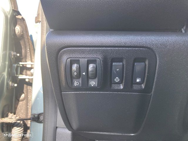 Renault Mégane Sport Tourer 1.6 E-Tech Plug-In Limited - 19