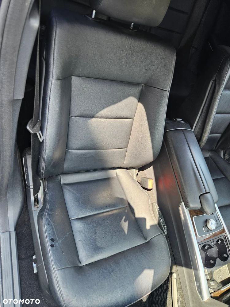 Mercedes-Benz Klasa E 350 T CDI DPF 4Matic BlueEFFICIENCY 7G-TRONIC Avantgarde - 16