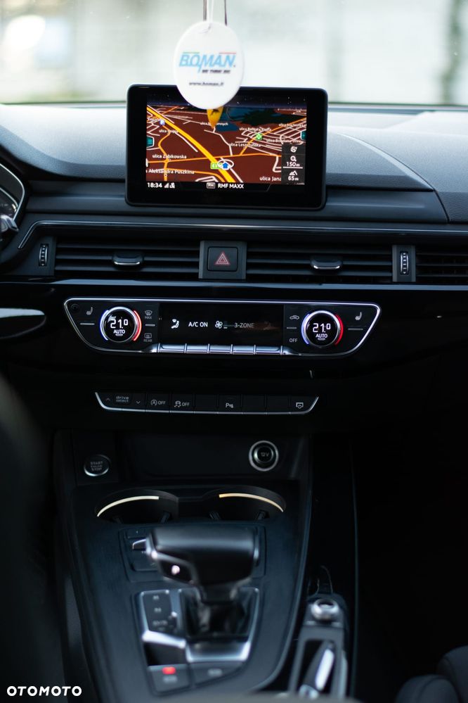 Audi A4 Avant 2.0 TFSI S tronic - 16