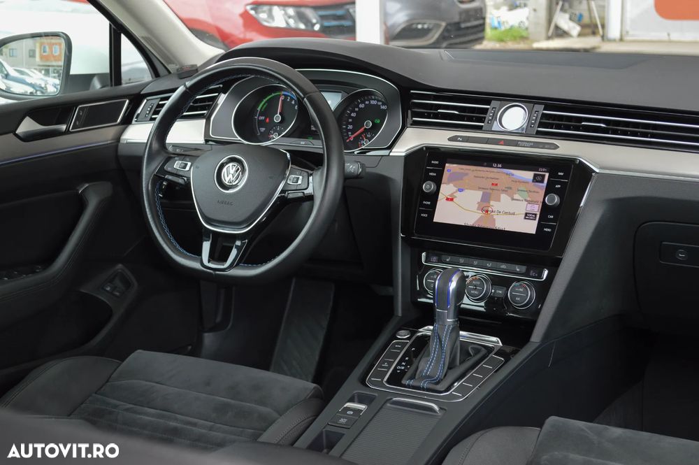 Volkswagen Passat 1.4 TSI DSG GTE - 5
