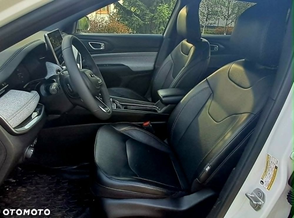 Jeep Compass - 15
