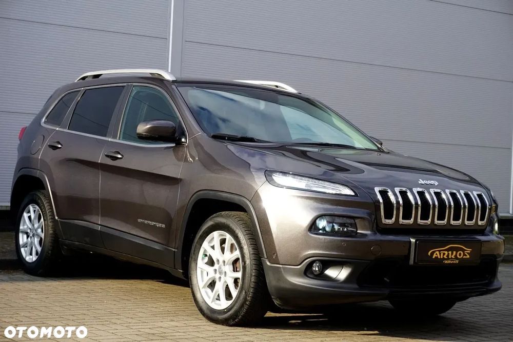 Jeep Cherokee - 9