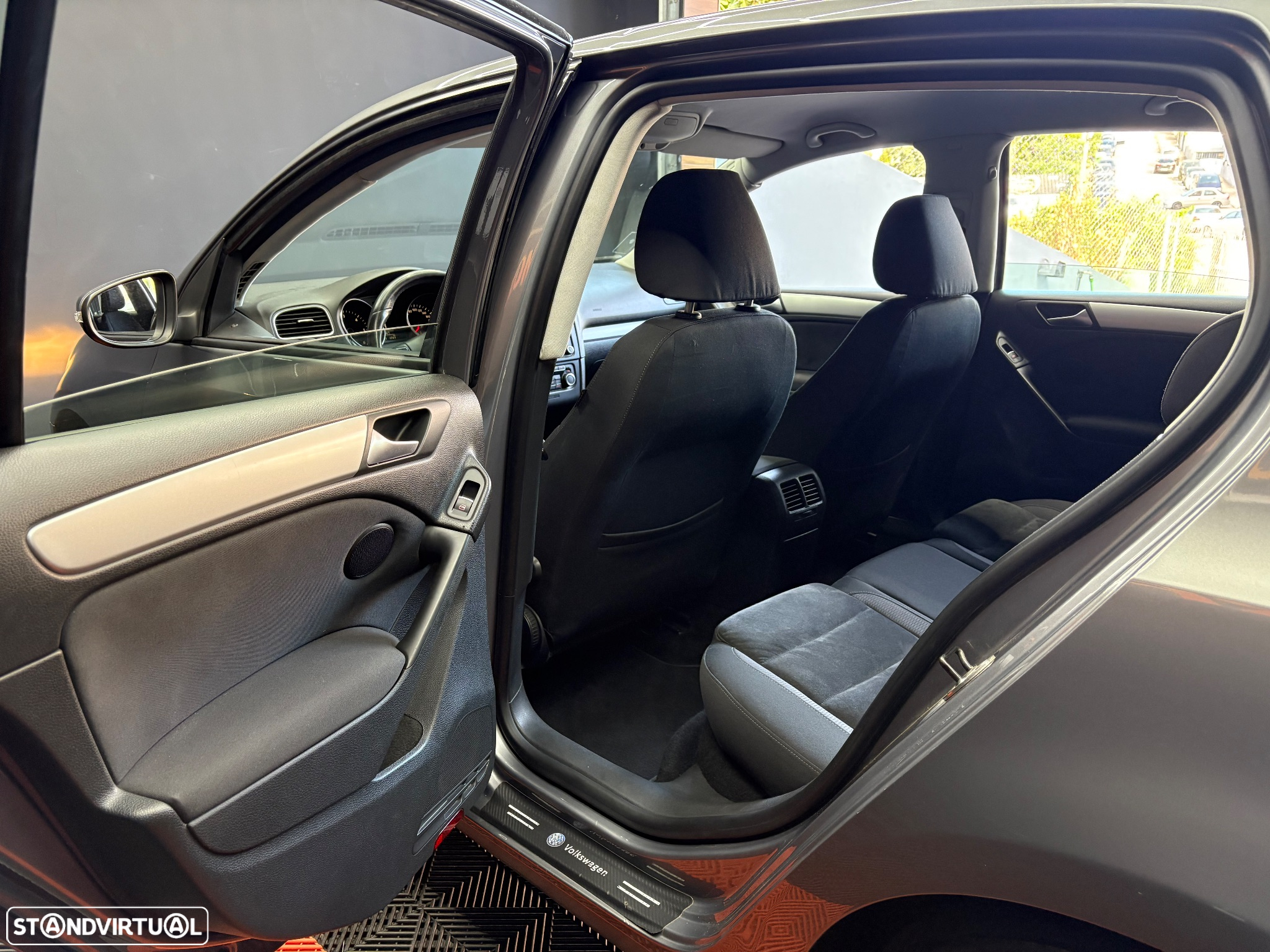 VW Golf 2.0 TDi Sport - 32