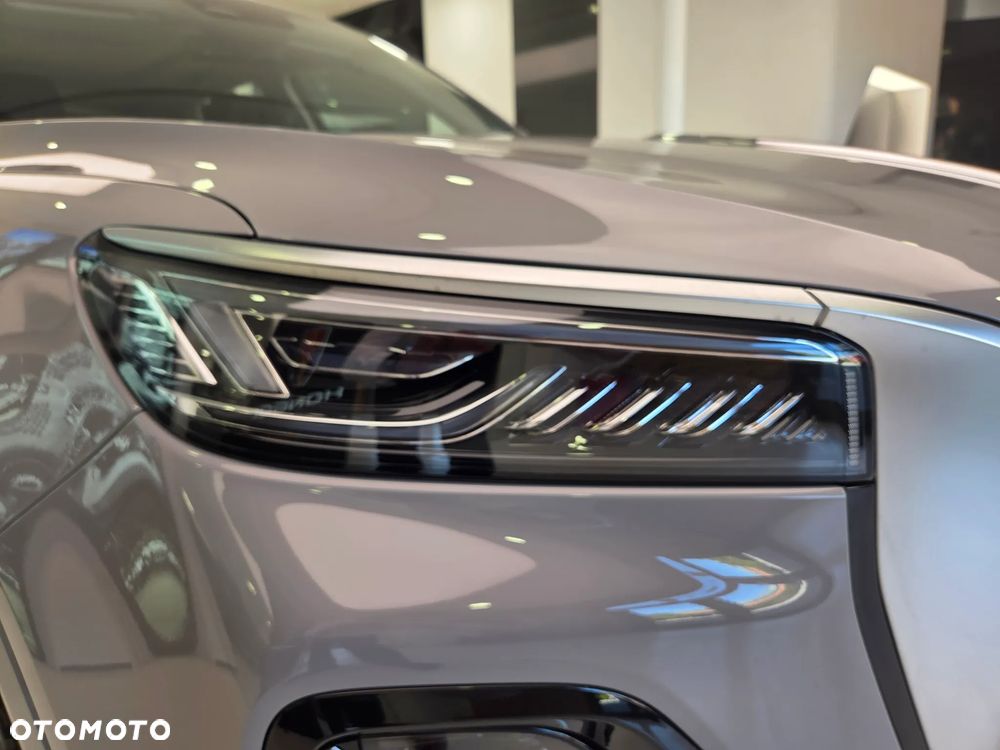 Hongqi HS5 2.0T Executive AWD - 10