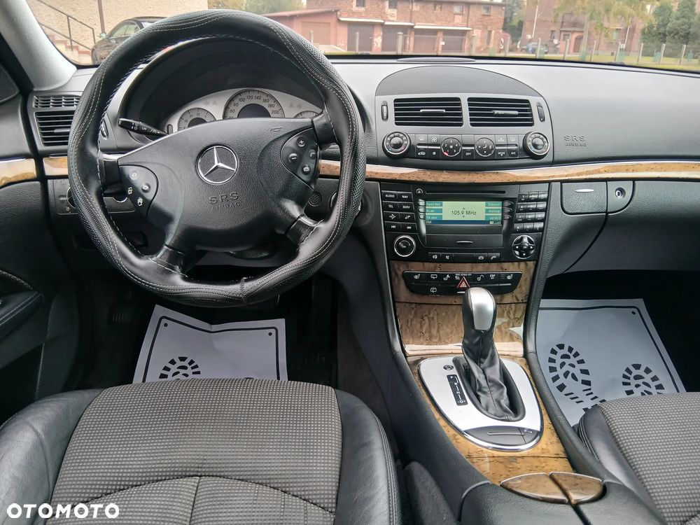 Mercedes-Benz Klasa E - 20