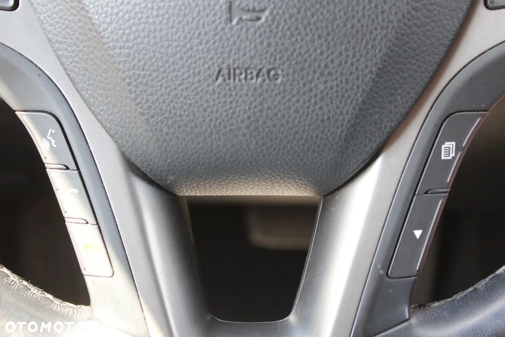 Hyundai i40 Kombi blue 1.7 CRDi DCT Premium - 21