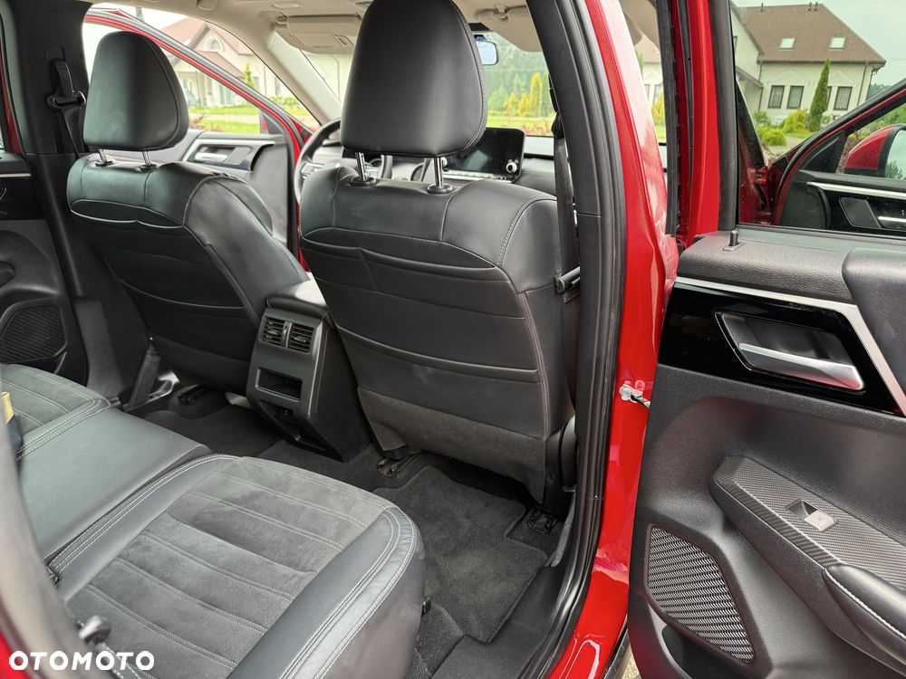 Mitsubishi Outlander - 8