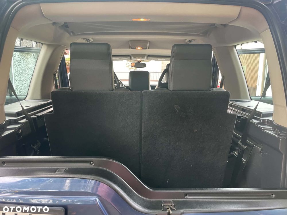 Land Rover Discovery - 32