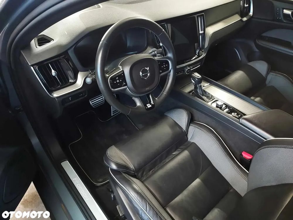 Volvo S60 T5 Geartronic RDesign - 8
